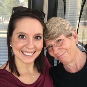 Meet your Posher, Lydia